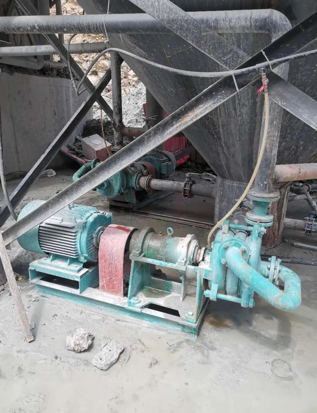 压滤机入料泵工作现场.jpg